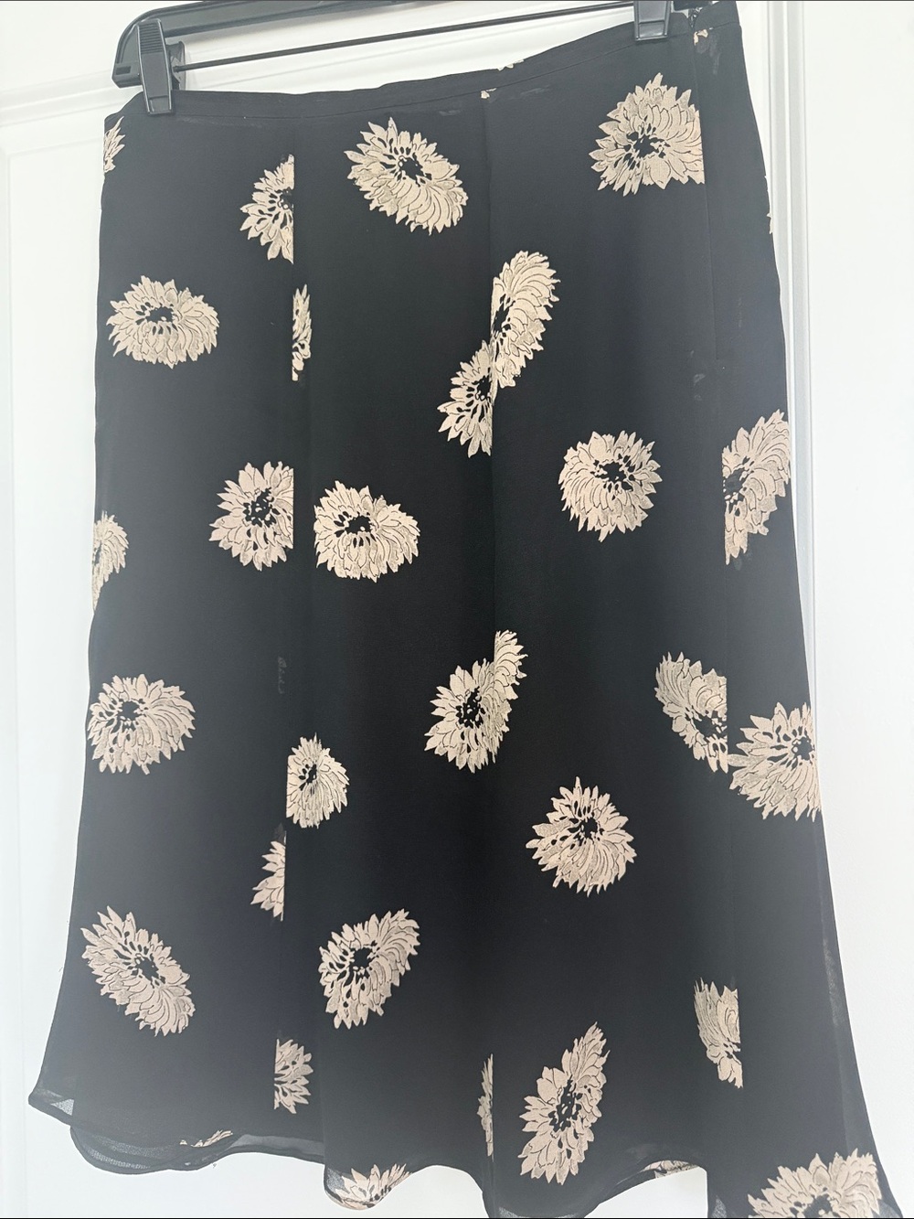 Vintage MaxMara Black Midi silk Skirt with Cream Floral Print